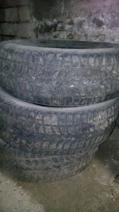Лот: 5609467. Фото: 1. 275/70 R 16 3 колеса за 1000 руб... Шины
