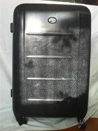 Лот: 1833972. Фото: 1. Чемодан American Tourister by... Чемоданы и сумки дорожные