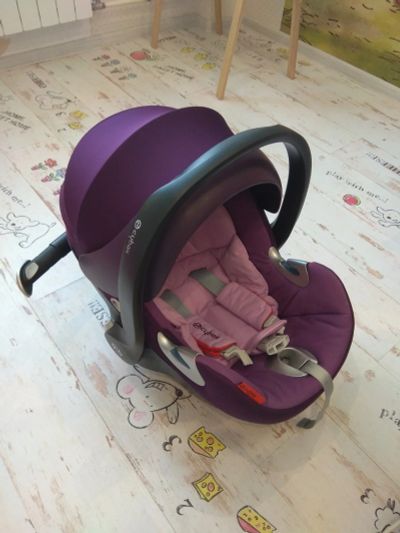 Лот: 15426566. Фото: 1. Автолюльку Cybex aton q. Детские автокресла