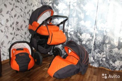 Лот: 8149005. Фото: 1. Коляска Tutis Zippy Silver Plus... Коляски