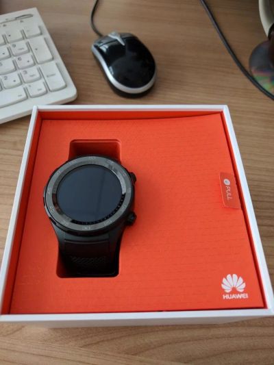 Лот: 10072402. Фото: 1. Huawei watch 2 sport. Смарт-часы, фитнес-браслеты, аксессуары