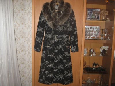 Лот: 4608332. Фото: 1. пальто женское зимнее. Верхняя одежда