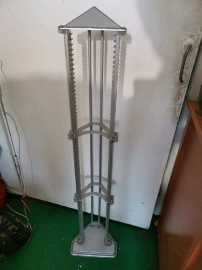 Лот: 14176983. Фото: 1. Подставка под диски напольная. Подставки