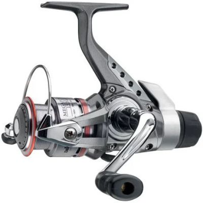 Лот: 15864293. Фото: 1. Катушка б/и Daiwa Megaforce 1550... Катушки, комплектующие