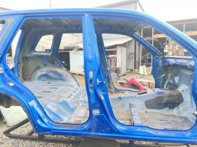 Лот: 25857395. Фото: 1. стойка кузова Suzuki Grand Vitara... Кузов