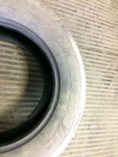 Лот: 9948102. Фото: 1. Bridgestone 265/65 R17. Шины