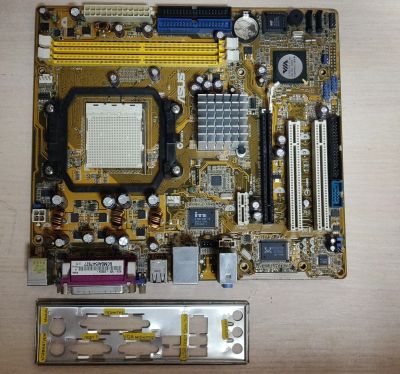 Лот: 16540049. Фото: 1. Материнская плата ASUS M2V-TVM... Материнские платы