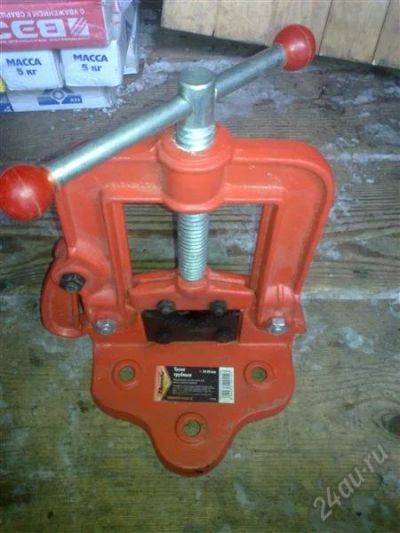 Лот: 2459753. Фото: 1. Тиски трубные Sparta 10-89мм. Ручной инструмент