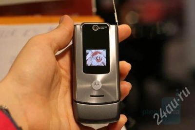 Лот: 628040. Фото: 1. motorola w510 продажа,Обмен,срочно... Кнопочные мобильные телефоны