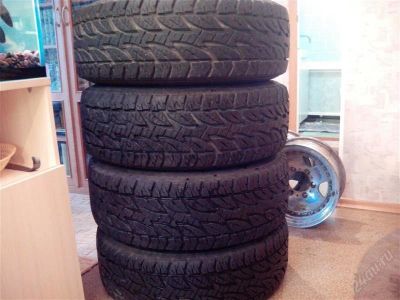 Лот: 2118296. Фото: 1. bridgestone 265/70 R15 D694. Шины
