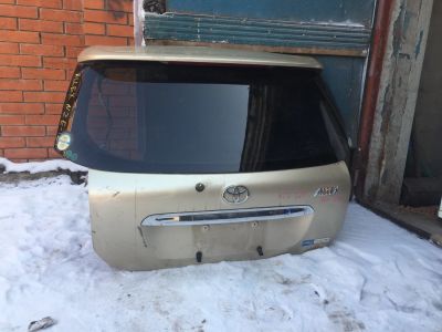 Лот: 15532086. Фото: 1. Крышка багажника Toyota allex. Кузов