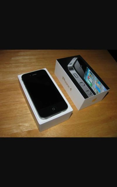 Лот: 7898166. Фото: 1. iphone 4 32 Gb с доками. Смартфоны