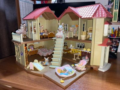 Лот: 18886694. Фото: 1. Sylvanian families. Куклы и аксессуары