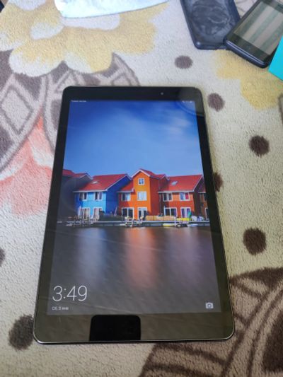 Лот: 19225311. Фото: 1. планшет huawei mediapad t2. Планшеты