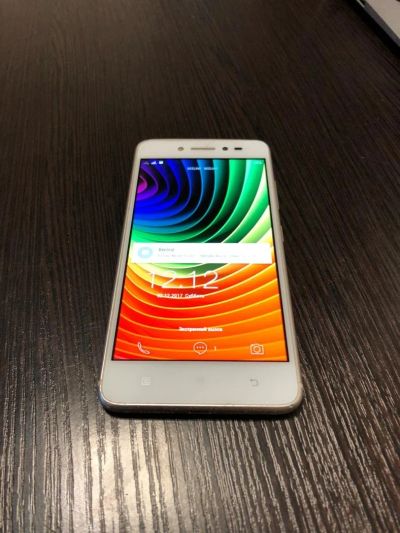Лот: 10707960. Фото: 1. Lenovo S90. Смартфоны