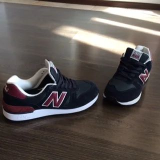 Лот: 5730731. Фото: 1. Кроссовки New Balance (пр-во Англия... Кеды, кроссовки, слипоны