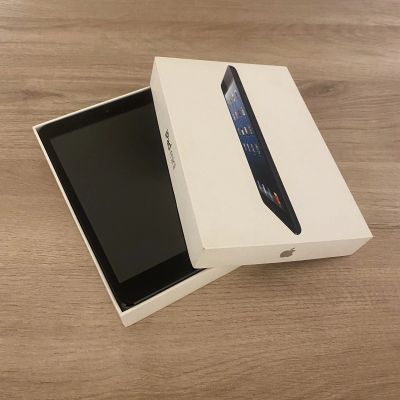 Лот: 19059556. Фото: 1. Планшет Apple iPad mini 32gb в... Планшеты