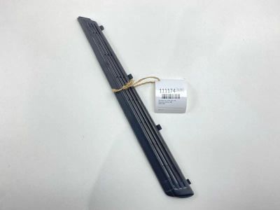 Лот: 25327465. Фото: 1. Накладка на стойку Mazda 626 1980... Кузов