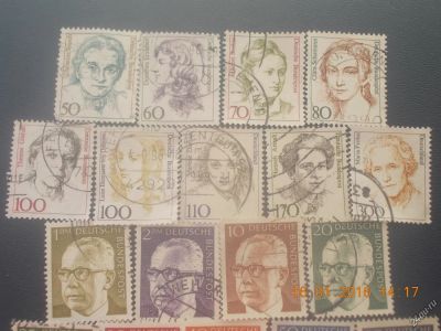 Лот: 6832706. Фото: 1. Для начинающих коллекционеров-одним... Марки