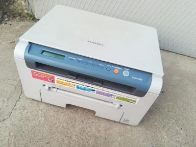 Лот: 11661656. Фото: 1. МФУ лазерное Samsung SCX-4220. МФУ и копировальные аппараты