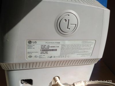 Лот: 12234015. Фото: 1. монитор LG. ЭЛТ-мониторы