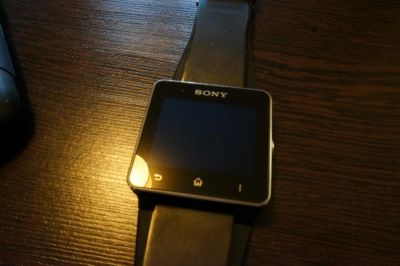 Лот: 5341168. Фото: 1. смарт часы Sony SmartWatch 2. Смарт-часы, фитнес-браслеты, аксессуары