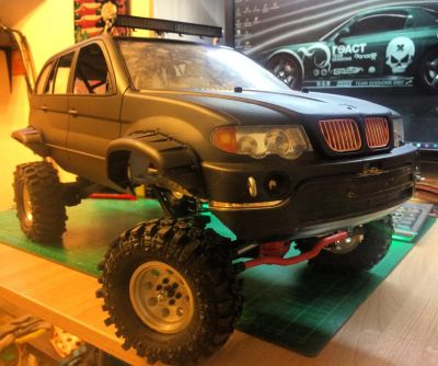 Лот: 7697953. Фото: 1. Bmw X-5 trophy 1/8. Автомоделизм