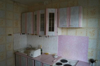 Лот: 4465059. Фото: 1. кухонный гарнитур со столом. Кухонные гарнитуры