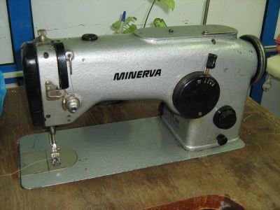 Лот: 3603466. Фото: 1. Швейная машина "Minerva" (прямострочная... Швейная, вязальная