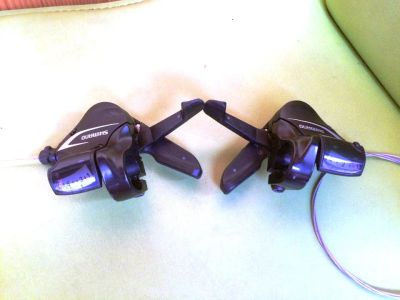 Лот: 8270203. Фото: 1. манетки shimano Asera 3х8 (sl-m360... Запчасти