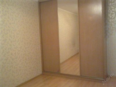 Лот: 2406438. Фото: 1. Шкаф встроенный трехстворчатый... Шкафы, шкафы-купе