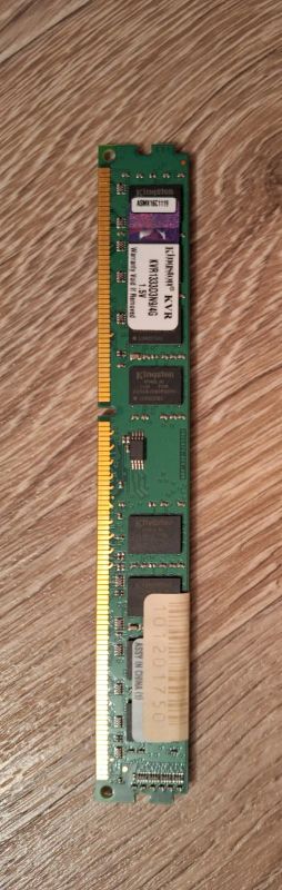 Лот: 21140787. Фото: 1. Kingston 4 ГБ DDR3 KVR1333D3N9... Оперативная память