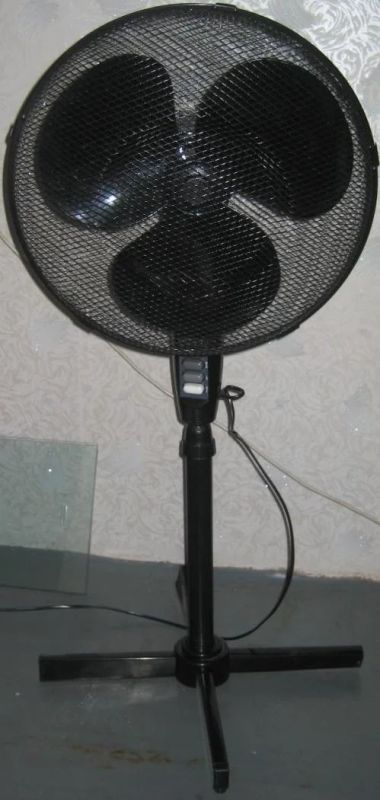 Лот: 3986653. Фото: 1. напольный вентилятор scarlett... Вентиляторы бытовые