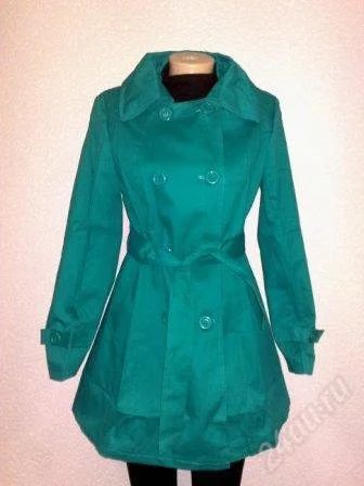 Лот: 1264247. Фото: 1. Бирюзовый плащик. Верхняя одежда