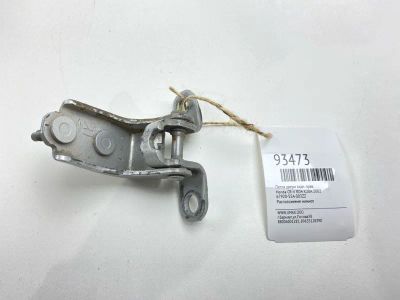 Лот: 24774874. Фото: 1. Петля двери Honda Cr-V 2002 67920S5A003ZZ... Кузов