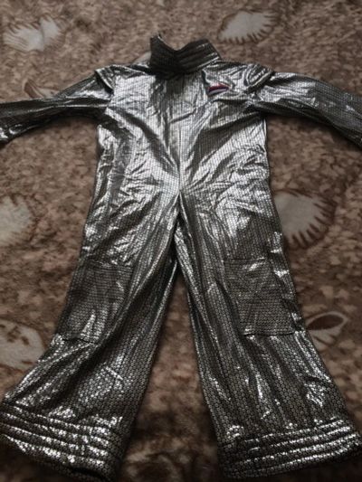 Лот: 10744769. Фото: 1. Костюм детский новогодний космонавт. Другое (одежда и аксессуары)