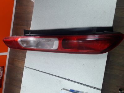 Лот: 14371029. Фото: 1. Задний левый фонарь Ford Focus... Оптика и освещение