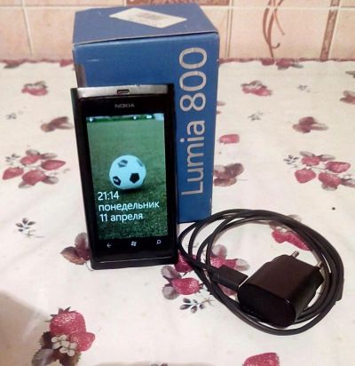 Лот: 7303231. Фото: 1. Nokia Lumia 800. Смартфоны