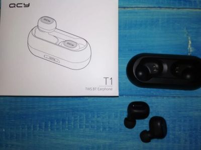Лот: 14799678. Фото: 1. Беспроводные наушники Xiaomi QCY... Наушники, гарнитуры
