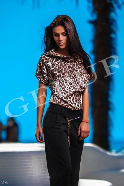 Лот: 4156569. Фото: 1. Комбинезон Лео! остался последний... Комбинезоны