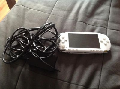 Лот: 4703467. Фото: 1. Psp прошитая. Игровые приставки, консоли