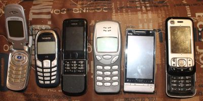 Лот: 3463431. Фото: 1. Nokia 6110, HTC Diаmond 2 (T5353... Кнопочные мобильные телефоны