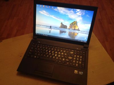 Лот: 6588521. Фото: 1. Ноутбук Lenovo B570e + мышку Cyborg... Ноутбуки