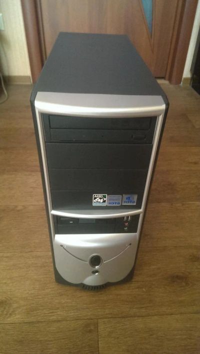 Лот: 4146336. Фото: 1. Корпус ATX c DVD резаком и флопом. Корпуса, блоки питания