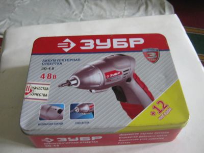 Лот: 7746443. Фото: 1. аккумуляторная отвертка дрель. Электроинструмент