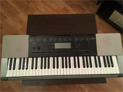 Лот: 12077195. Фото: 1. Синтезатор Casio. Клавишные
