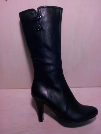 Лот: 11170662. Фото: 1. женские сапоги из нат. кожи Fabelina... Сапоги