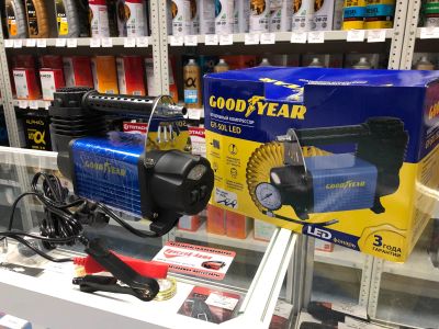 Лот: 15317597. Фото: 1. Компрессор Goodyear GY-50L LED. Компрессоры автомобильные, шинные насосы