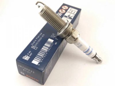 Лот: 13914019. Фото: 1. BOSCH Свеча зажигания VR7SPP33... Электрооборудование