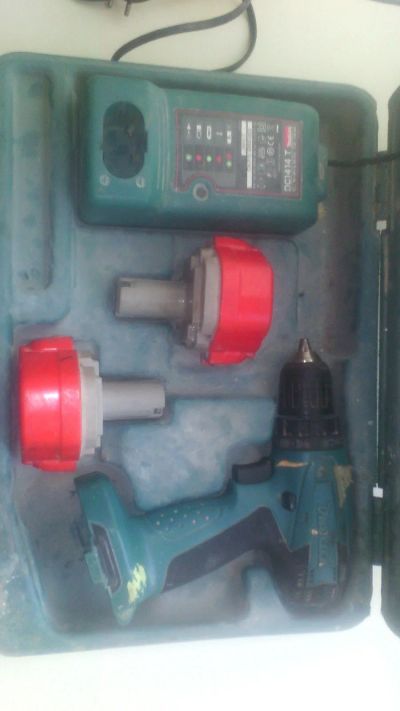 Лот: 12786634. Фото: 1. Шуруповерт makita 6281d. Электроинструмент